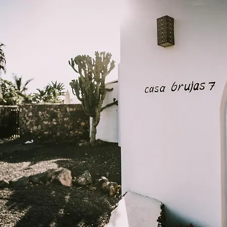 Casa Brujas * 拉哈雷斯