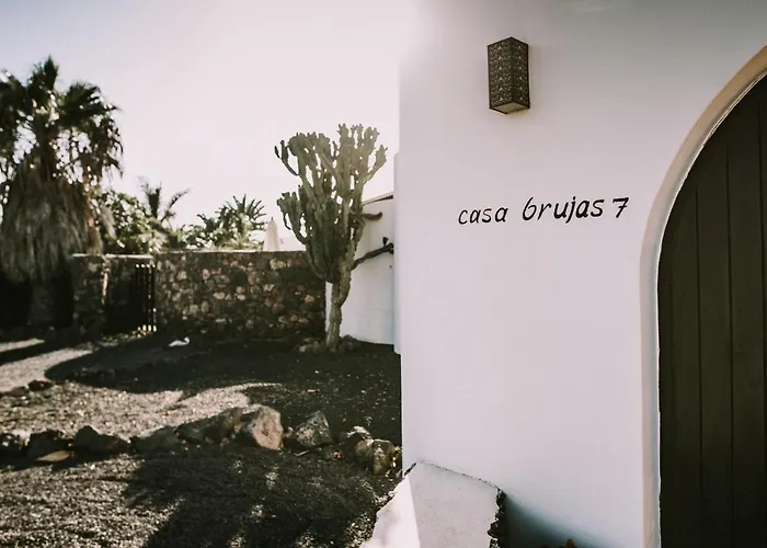 Casa Brujas * 拉哈雷斯